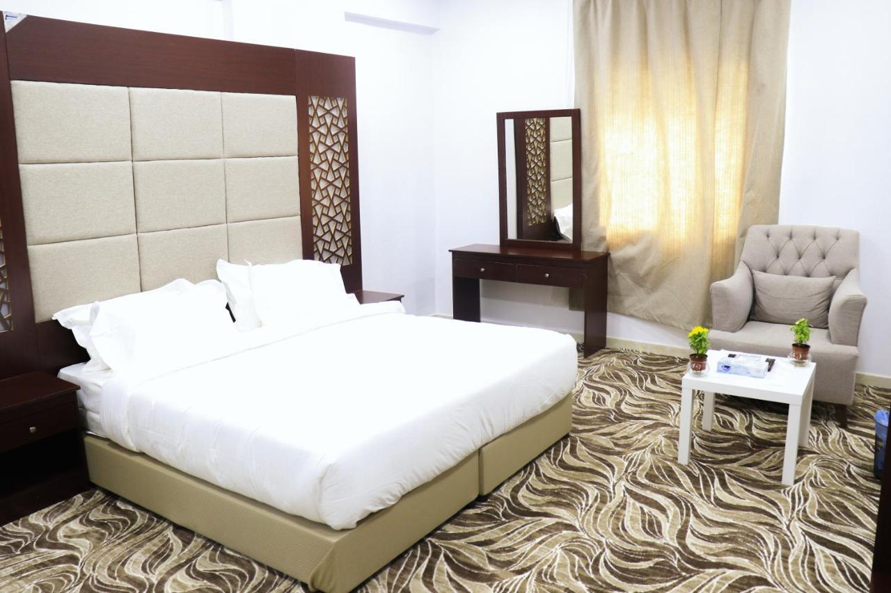 Hotel Al Farhan Dumah Al Jandal Dawmat al-Jandal Esterno foto