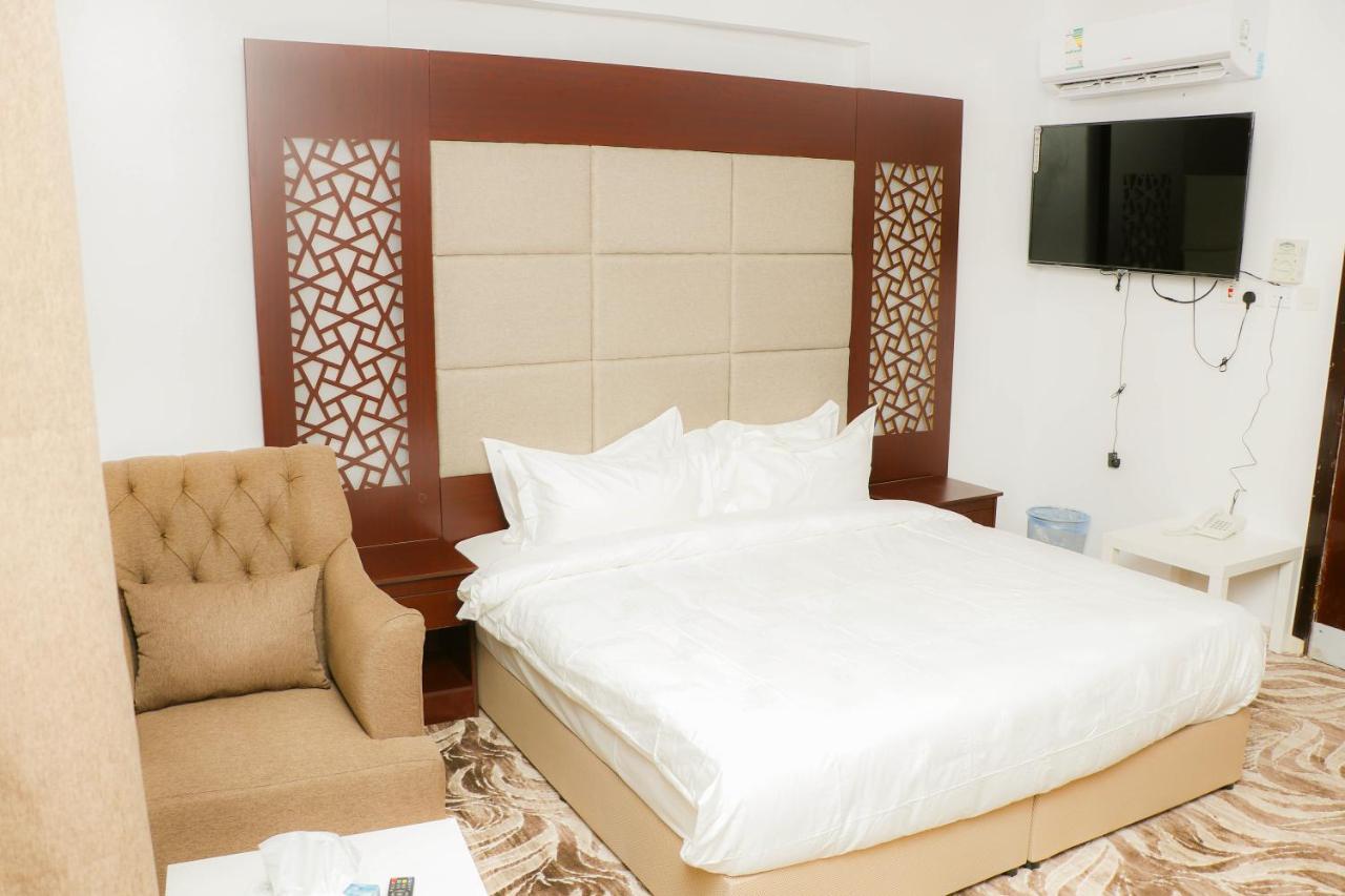 Hotel Al Farhan Dumah Al Jandal Dawmat al-Jandal Esterno foto