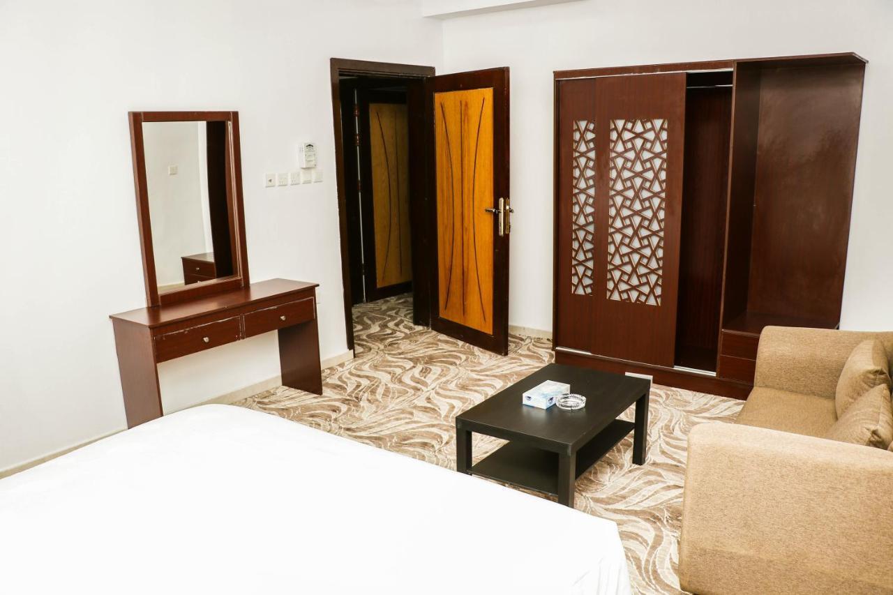 Hotel Al Farhan Dumah Al Jandal Dawmat al-Jandal Esterno foto