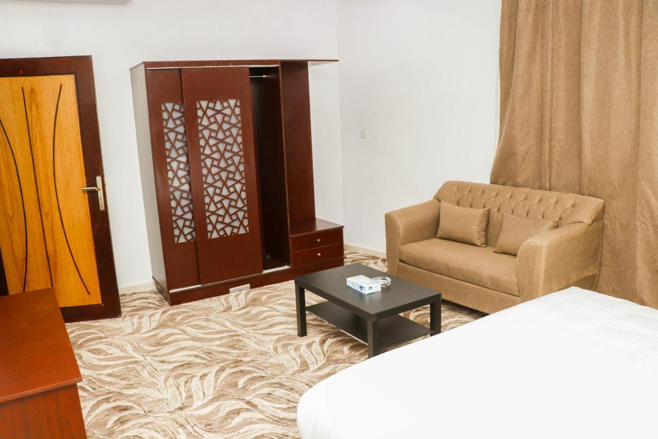 Hotel Al Farhan Dumah Al Jandal Dawmat al-Jandal Esterno foto